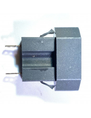 Netsnoer outlet t.b.v. paneel montage - vlakstekker aansluiting 250VAC / 2,5A  snap-in