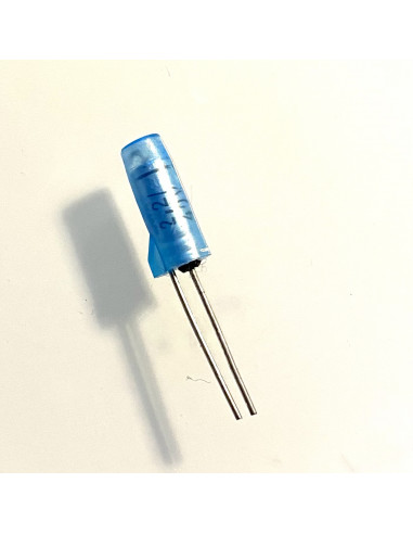 Philips electrolytic capacitor 2.2uF / 40V isolated radial