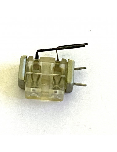 Crystal socket 5mm PCB mount