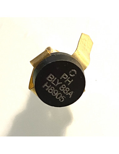 BLY88A HF transistor SOT-48_UNF NPN 18 V 2.5 A
